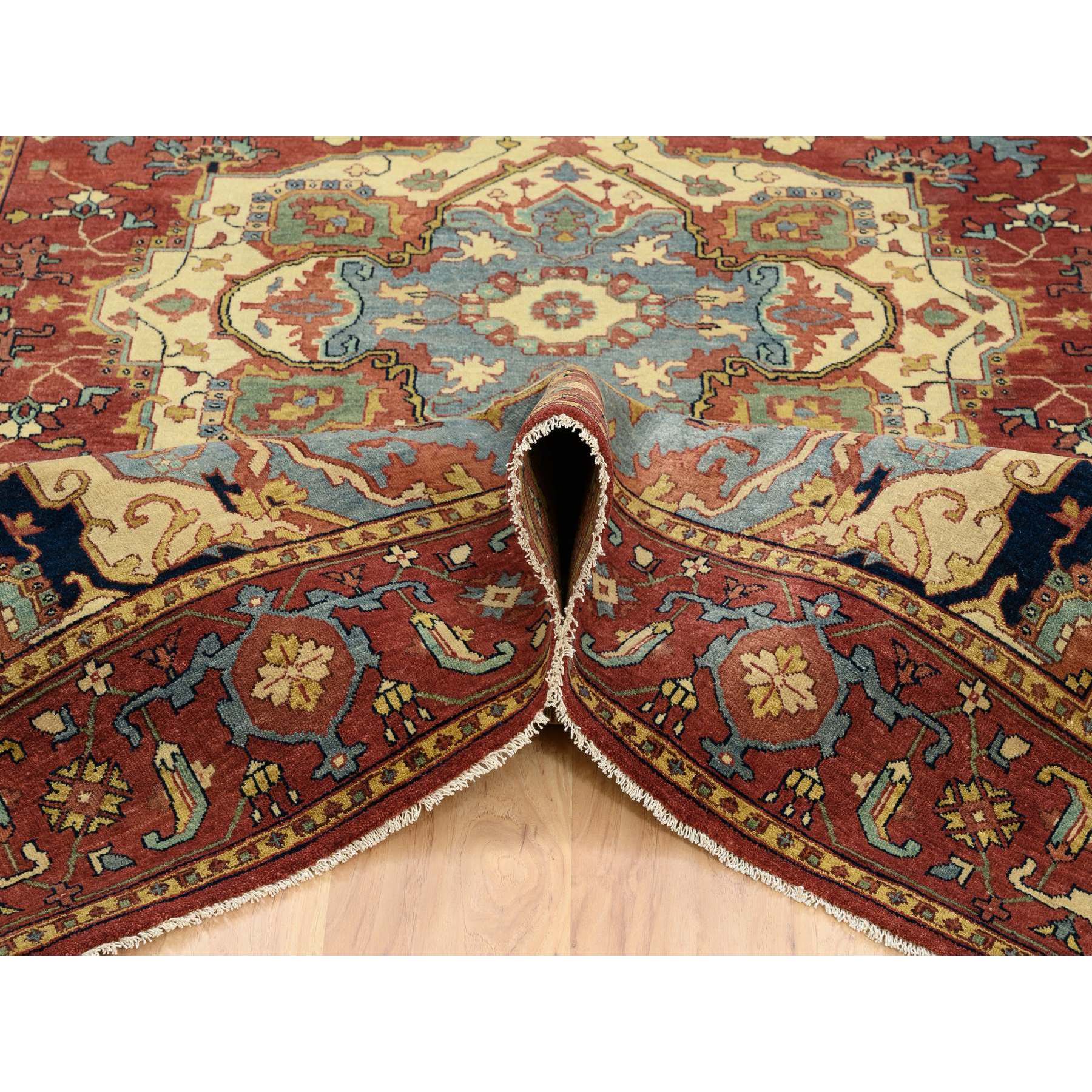 GALLERY OF ORIENTAL RUGS